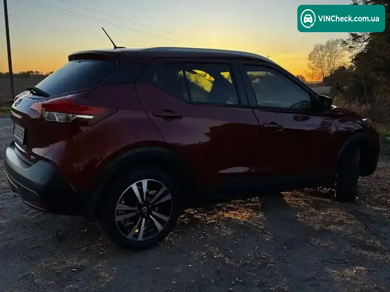 Nissan Kicks 2019, фото з оголошення 2 з 21, VIN 3N1CP5CU7KL544458