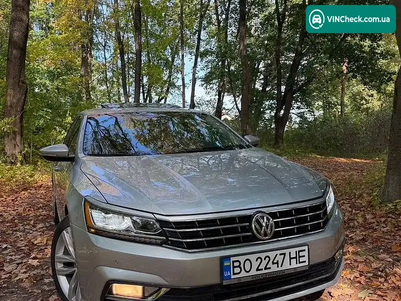 Volkswagen Passat 2018, фото з оголошення 1 з 20, VIN 1VWBA7A39JC044406