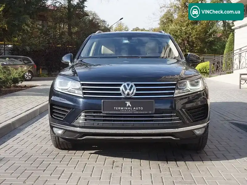 Volkswagen Touareg 2014, фото з оголошення 2 з 20, VIN WVGZZZ7PZFD006041