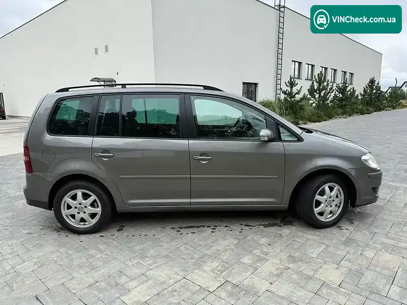Volkswagen Touran 2006, фото з оголошення 2 з 20, VIN WVGZZZ1TZ7W016185