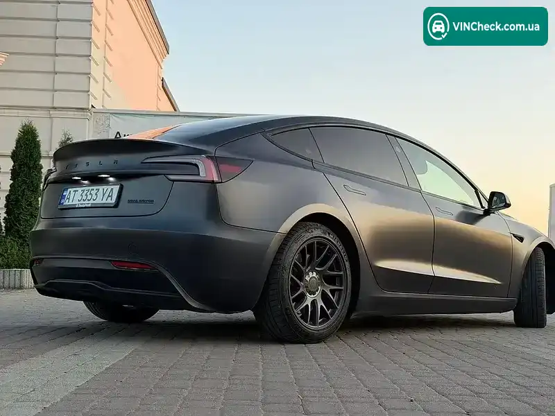 Tesla Model 3 2024, фото з оголошення 2 з 18, VIN 5YJ3E1EB2RF794674