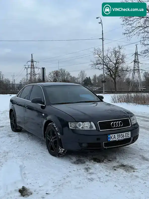 Audi A4 2001, фото з оголошення 1 з 6, VIN WAUZZZ8E12A007602