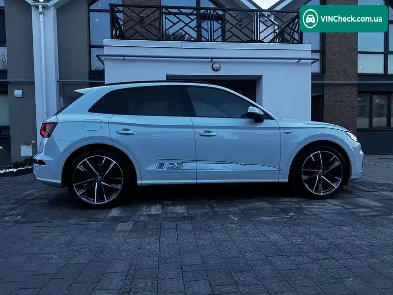 Audi SQ5 2019, фото з оголошення 2 з 20, VIN WAUZZZFY1L2027745