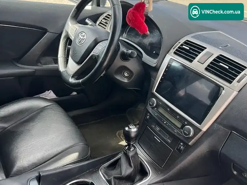 Toyota Avensis 2010, фото з оголошення 2 з 11, VIN SB1BD76L10E044538