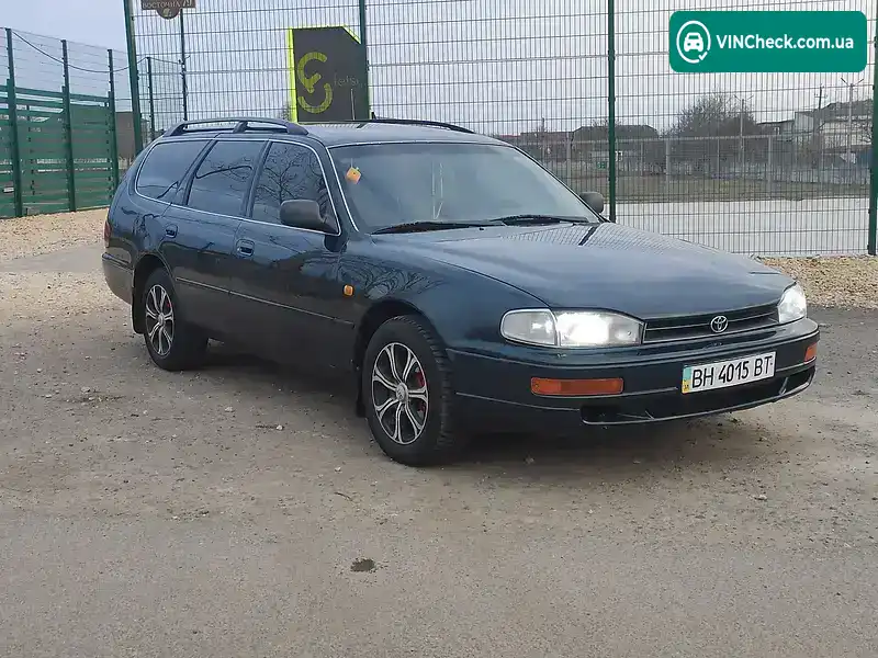 Toyota Camry 1994, фото з оголошення 1 з 20, VIN 4T272SV1007001096