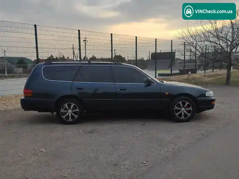 Toyota Camry 1994, фото з оголошення 2 з 20, VIN 4T272SV1007001096