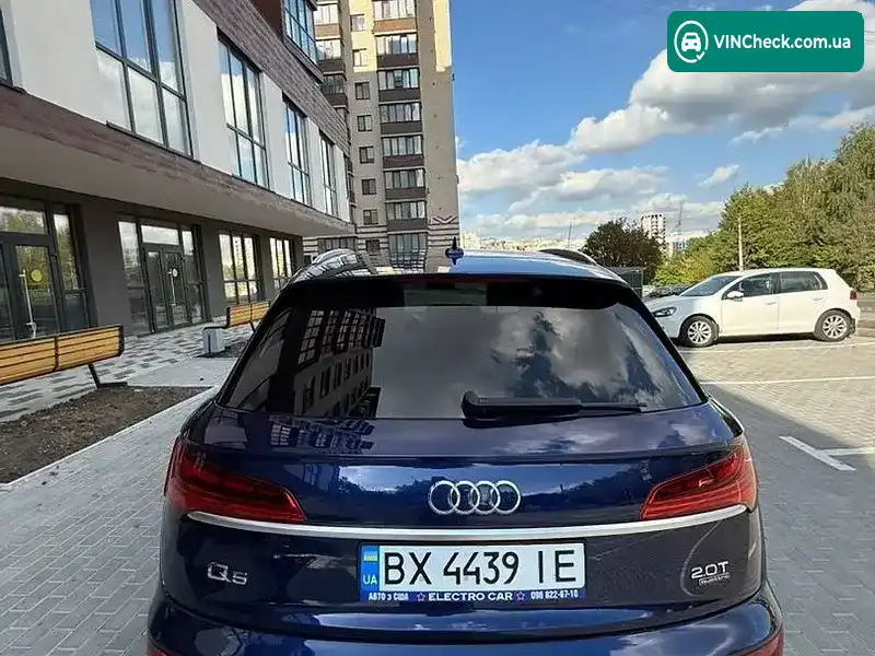 Audi Q5 2021, фото з оголошення 1 з 17, VIN WA1AAAFY2M2111660