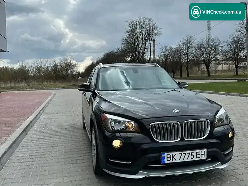 BMW X1 2015, фото з оголошення 2 з 21, VIN WBAVL1C55FVY29472