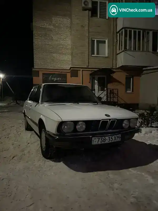 BMW 5 Series 1985, фото з оголошення 1 з 9, VIN WBADK910601076117