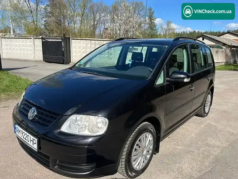 Volkswagen Touran 2004, фото з оголошення 1 з 21, VIN WVGZZZ1TZ4W097758