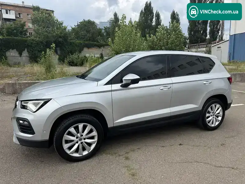 SEAT Ateca 2023, фото з оголошення 2 з 16, VIN VSSZZZ5F8P6540880