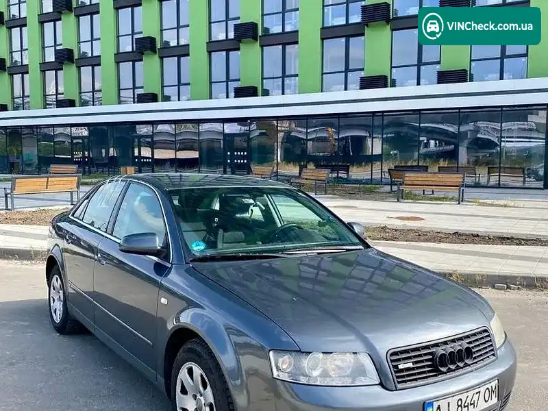 Audi A4 2001, фото з оголошення 2 з 16, VIN WAUZZZ8E02A070335
