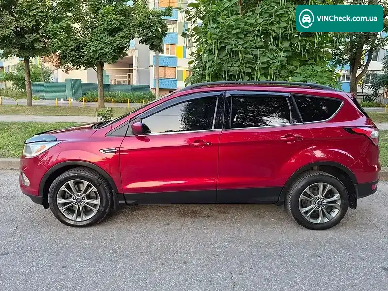 Ford Escape 2018, фото з оголошення 2 з 16, VIN 1FMCU9HD3JUC87031