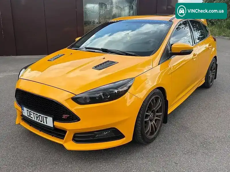 Ford Focus 2015, фото з оголошення 1 з 20, VIN 1FADP3L95FL386601