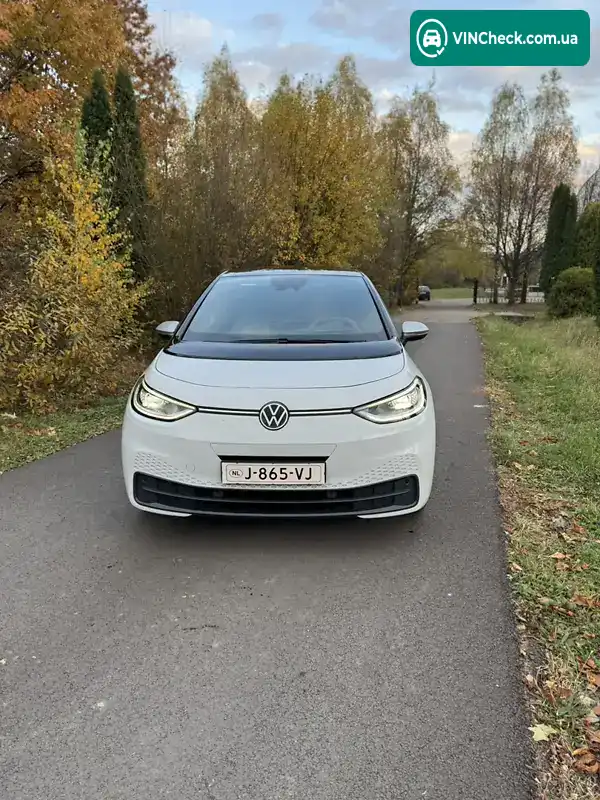 Volkswagen ID.3 2020, фото з оголошення 2 з 20, VIN WVWZZZE1ZLP011085