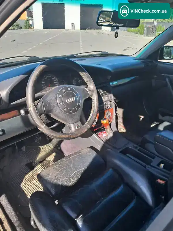 Audi A6 1995, фото з оголошення 2 з 11, VIN WAUZZZ4AZSN086458