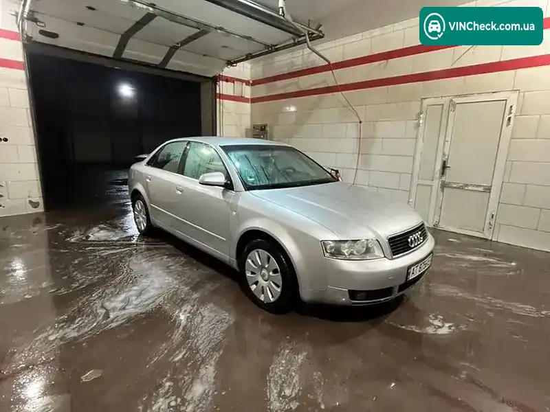 Audi A4 2003, фото з оголошення 1 з 9, VIN WAUZZZ8E94A151689