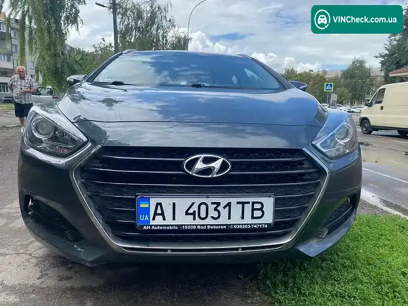 Hyundai i40 2015, фото з оголошення 1 з 6, VIN KMHLB81UAGU112455