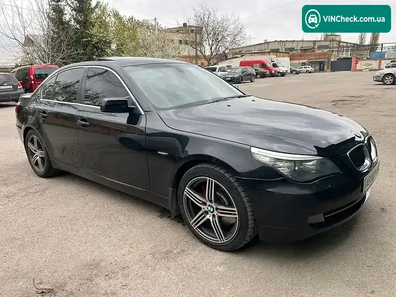 BMW 5 Series 2007, фото з оголошення 1 з 21, VIN WBANW13518CZ78208
