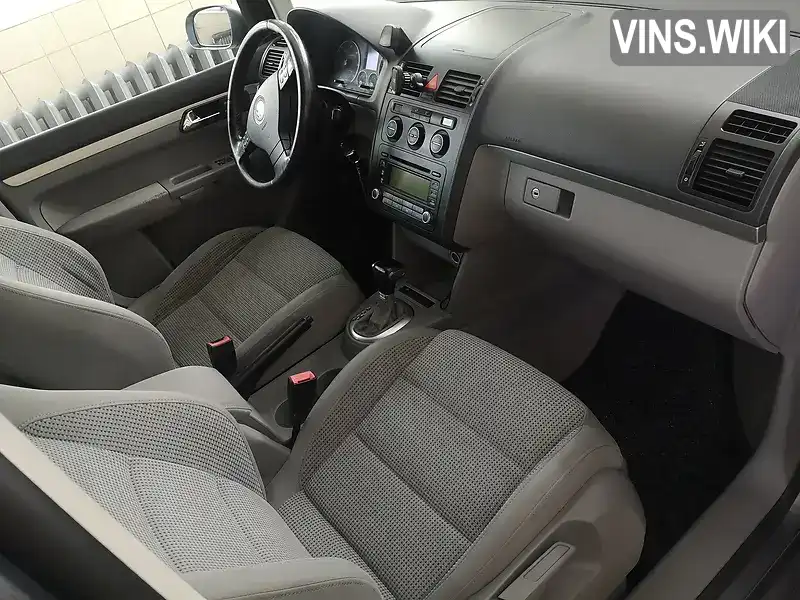 Volkswagen Touran 2005, фото з оголошення 1 з 16, VIN WVGZZZ1TZ6W106142