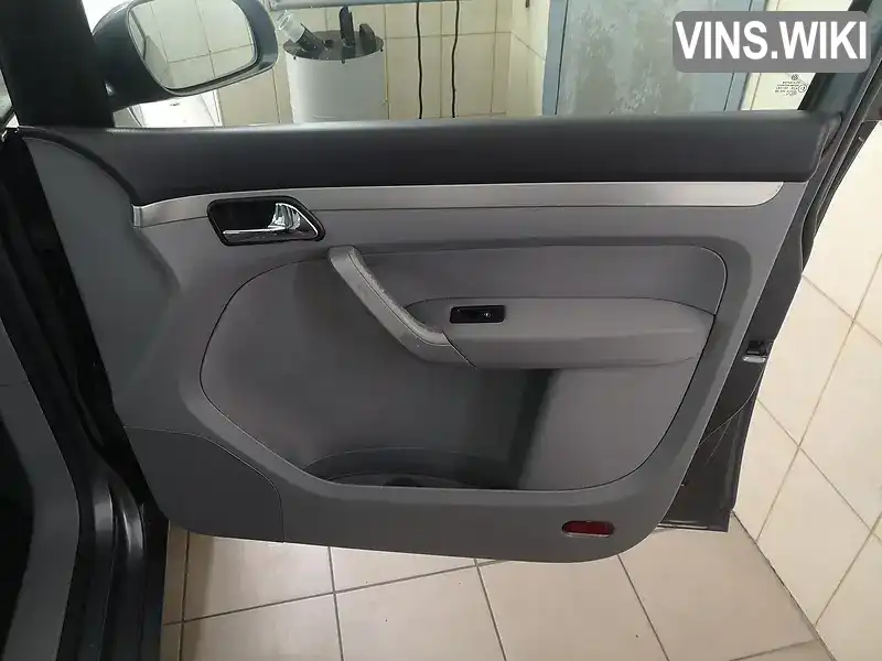 Volkswagen Touran 2005, фото з оголошення 2 з 16, VIN WVGZZZ1TZ6W106142