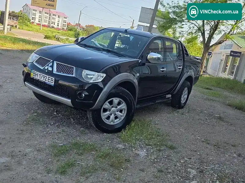 Mitsubishi L 200 2011, фото з оголошення 1 з 20, VIN MMCJNKB40BDZ26781