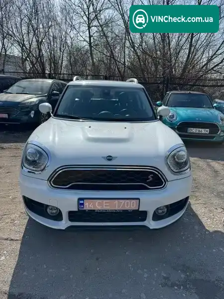 MINI Countryman 2019, фото з оголошення 2 з 21, VIN WMZYX1C07L3L39910