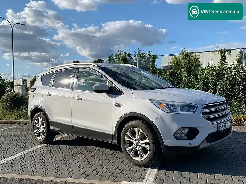 Ford Escape 2016, фото з оголошення 1 з 16, VIN 1FMCU0GD2HUB56521