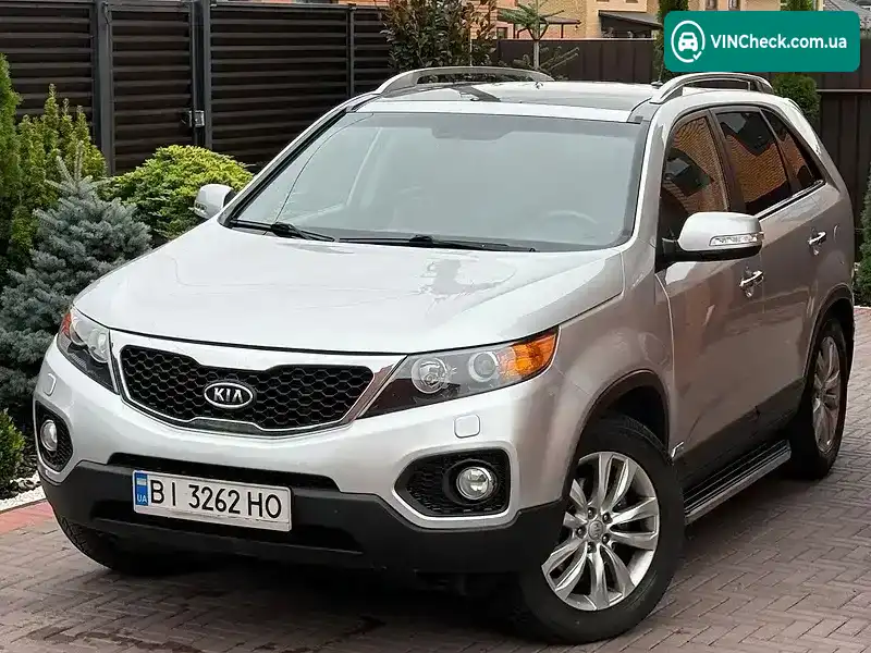 Kia Sorento 2012, фото з оголошення 1 з 20, VIN KNAKU814DC5312528