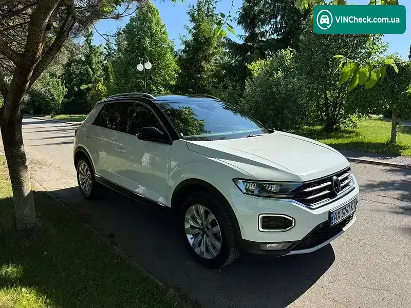 Volkswagen T-Roc 2021, фото з оголошення 1 з 21, VIN WVGZZZA1ZNV033370