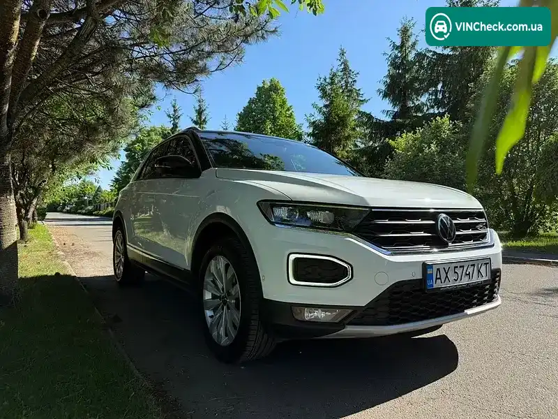 Volkswagen T-Roc 2021, фото з оголошення 2 з 21, VIN WVGZZZA1ZNV033370