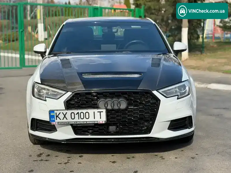 Audi A3 2018, фото з оголошення 2 з 21, VIN WAUB8GFF4J1086220