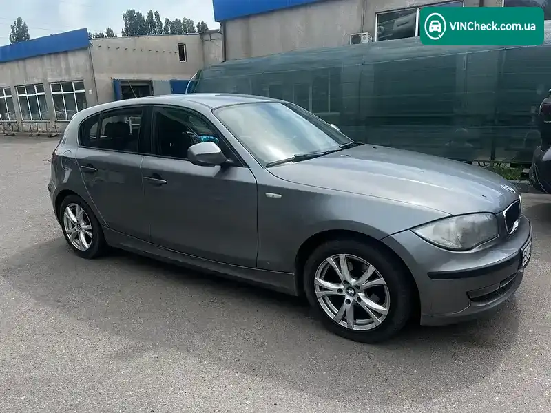 BMW 1 Series 2011, фото з оголошення 2 з 8, VIN WBAUH51020E481276