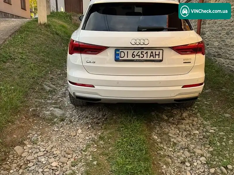 Audi Q3 2019, фото з оголошення 1 з 7, VIN WA1AECF31K1086807