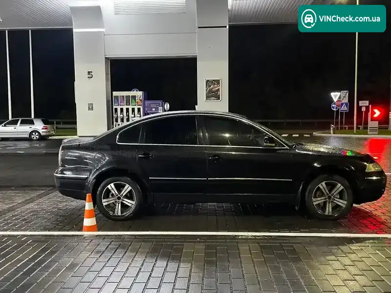 Volkswagen Passat 2004, фото з оголошення 1 з 11, VIN WVWZZZ3BZ5P018466