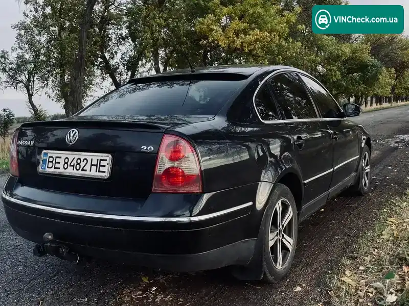 Volkswagen Passat 2004, фото з оголошення 2 з 11, VIN WVWZZZ3BZ5P018466