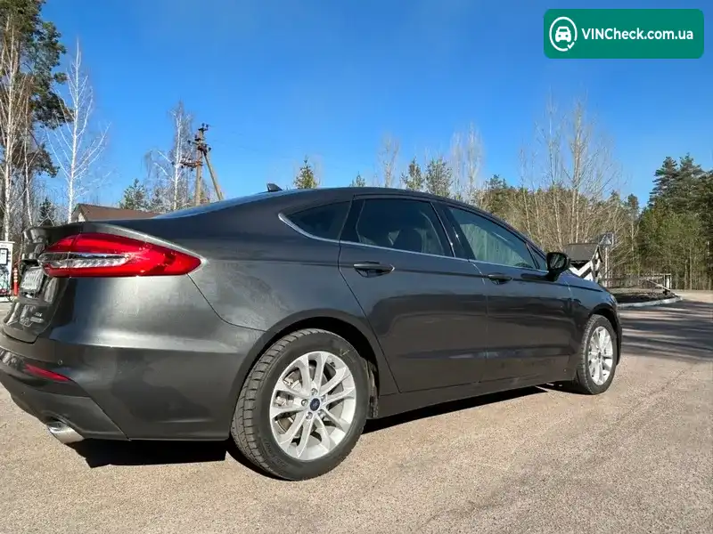Ford Fusion 2020, фото з оголошення 2 з 20, VIN 3FA6P0HD8LR252201