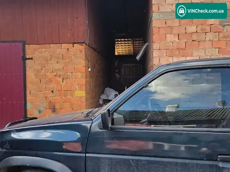 Nissan Pathfinder 1995, фото з оголошення 1 з 16, VIN JN8HD17Y9SW033947