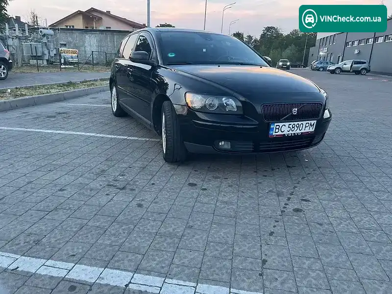 Volvo V50 2006, фото з оголошення 2 з 20, VIN YV1MW765272306812