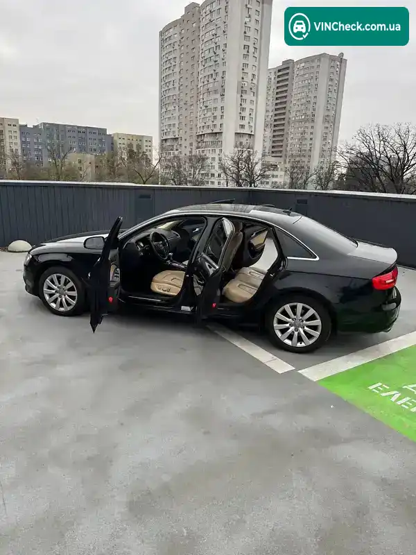 Audi A4 2012, фото з оголошення 2 з 20, VIN WAUAFAFL2DN018743