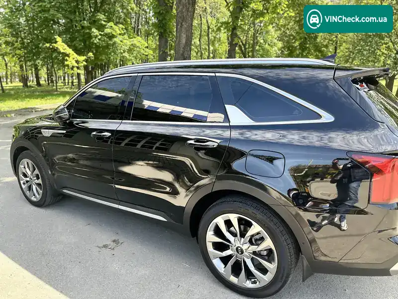 Kia Sorento 2020, фото з оголошення 2 з 20, VIN KNARF81BGMA014017