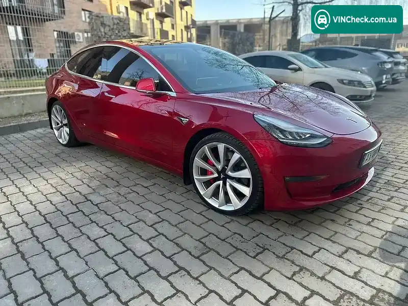 Tesla Model 3 2018, фото з оголошення 2 з 21, VIN 5YJ3E1EB0JF072804