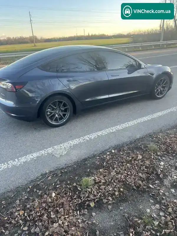 Tesla Model 3 2022, фото з оголошення 2 з 16, VIN 5YJ3E1EB7NF160545