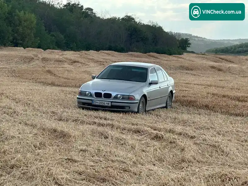 BMW 5 Series 1997, фото з оголошення 1 з 5, VIN WBADF71050BS37351