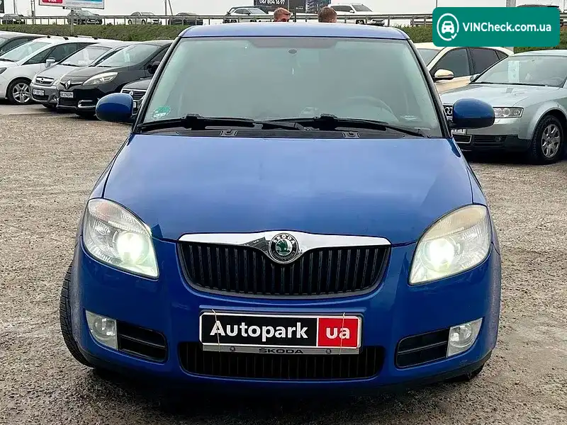 Skoda Fabia 2009, фото з оголошення 2 з 20, VIN TMBBA65J2A3095865