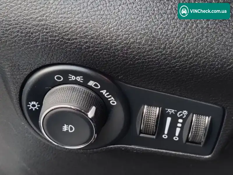 Jeep Compass 2022, фото з оголошення 2 з 20, VIN 3C4NJDBB0NT208091