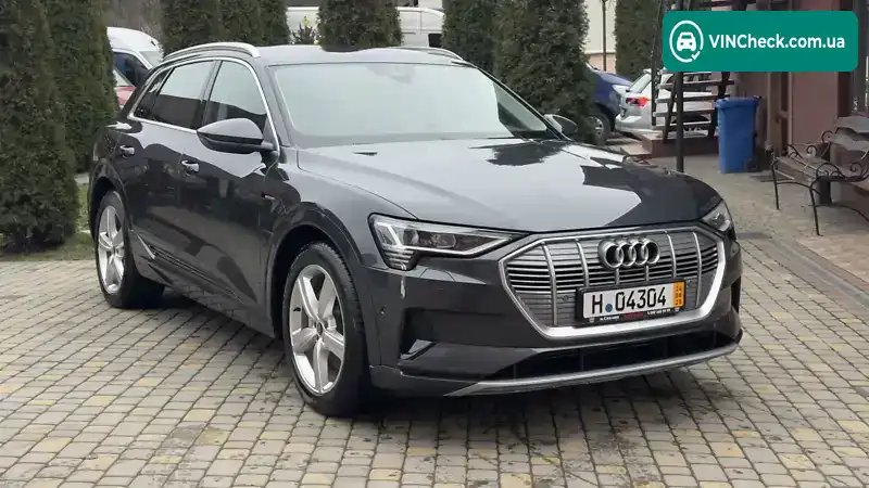 Audi e-tron 2021, фото з оголошення 1 з 21, VIN WAUZZZGE3MB017112