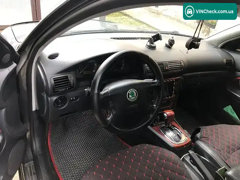 Skoda Superb 2003, фото з оголошення 1 з 7, VIN TMBBV63U739039860