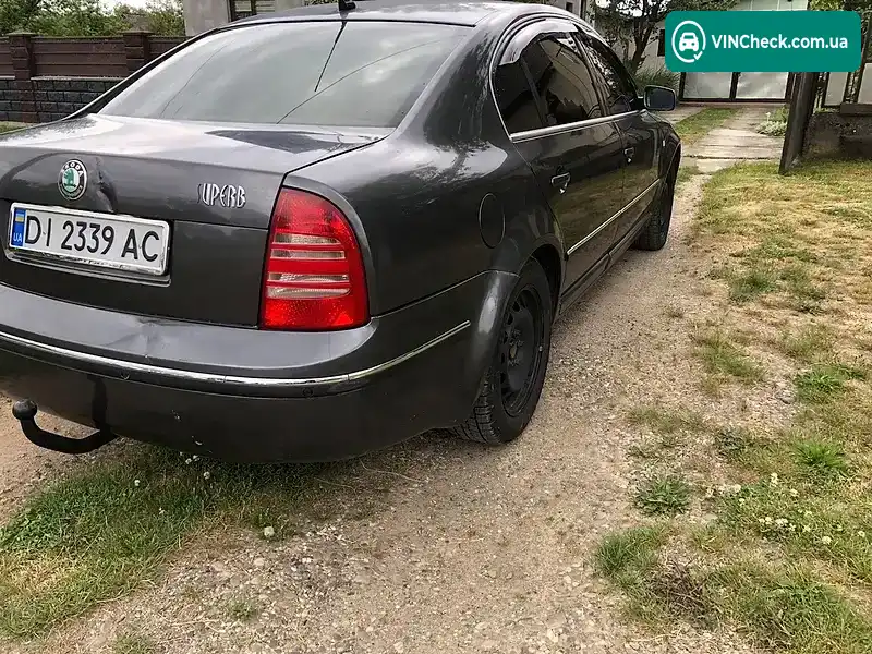 Skoda Superb 2003, фото з оголошення 2 з 7, VIN TMBBV63U739039860