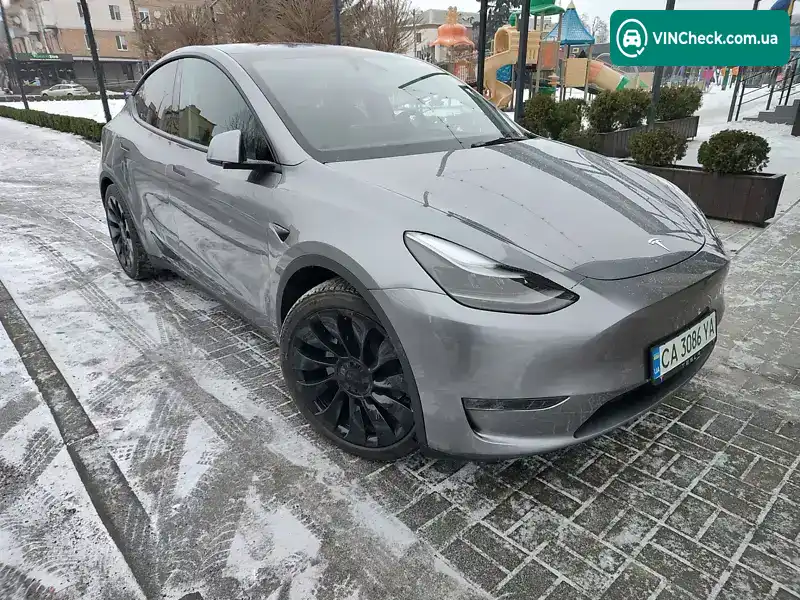 Tesla Model Y 2025, фото з оголошення 1 з 11, VIN 7SAYGAEE3SF289603